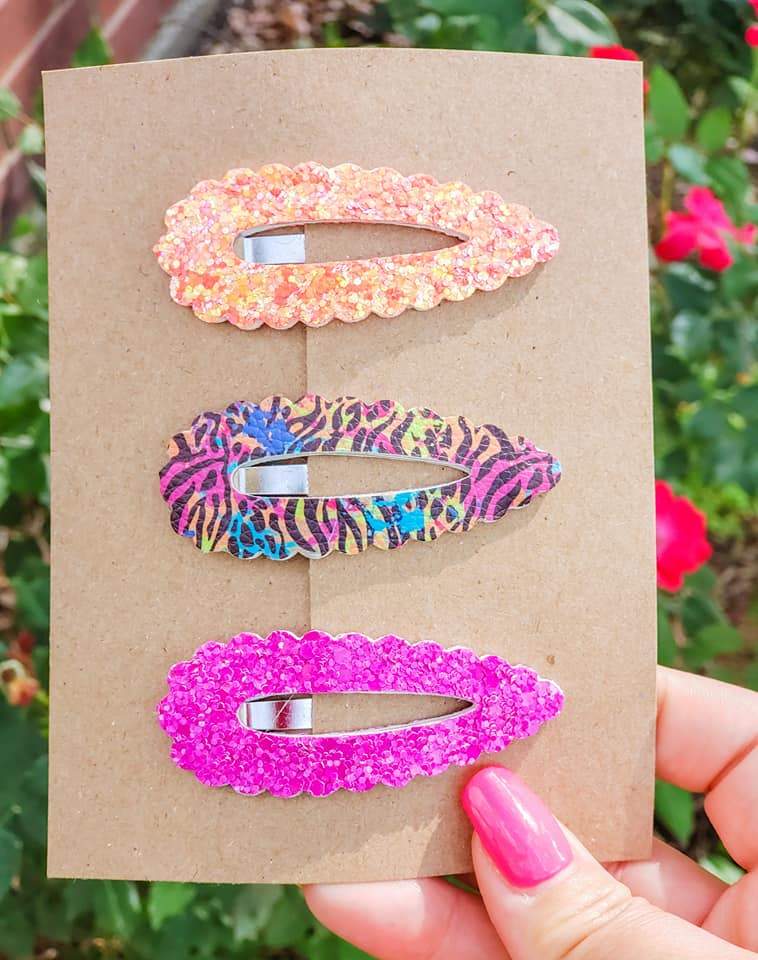 Born To Be Wild 2.5" Scallop Snap Clip Set of 3